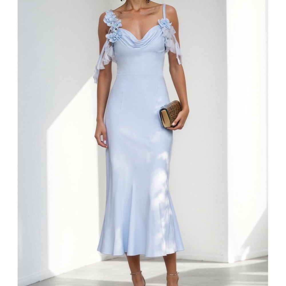 Elegant Light Blue Floral Dress